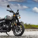 hunter-350-right-front-three-quarter